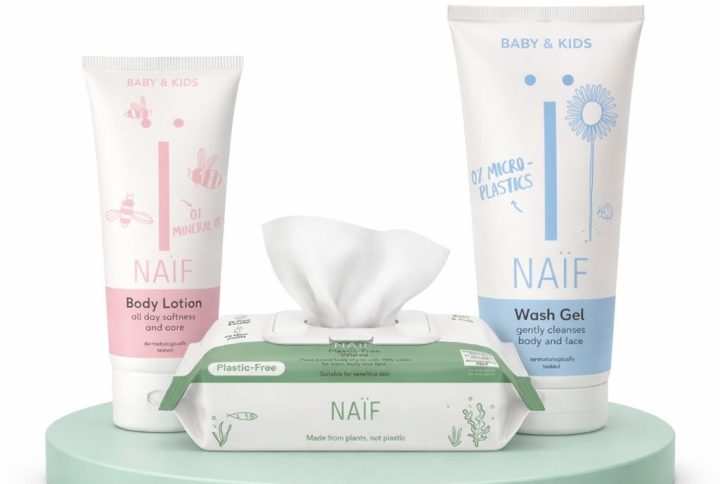 Pack #1. Contiene 1 Crema Corporal de 75ml, 1 Gel de Baño de 100ml y 1 Paquete de Toallitas Húmedas de Agua.